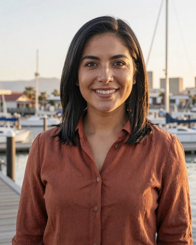 Carmen, 38, Los Angeles - CDL dating California profile