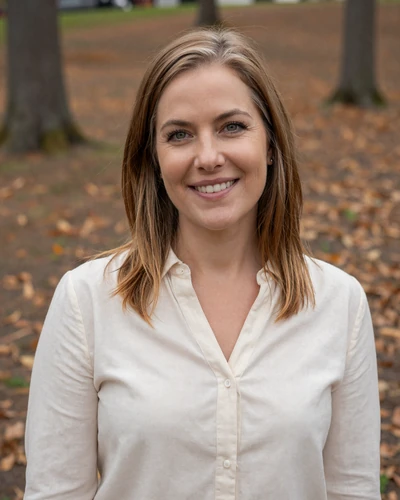 Sarah, 45, Dayton schoolteacher - Ohio trucker dating profile preview